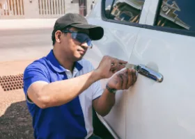 Car Locksmith in Carpinteria, CA